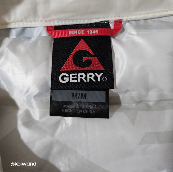 Gerry White Puffer Vest Size M - Picture 4 of 11